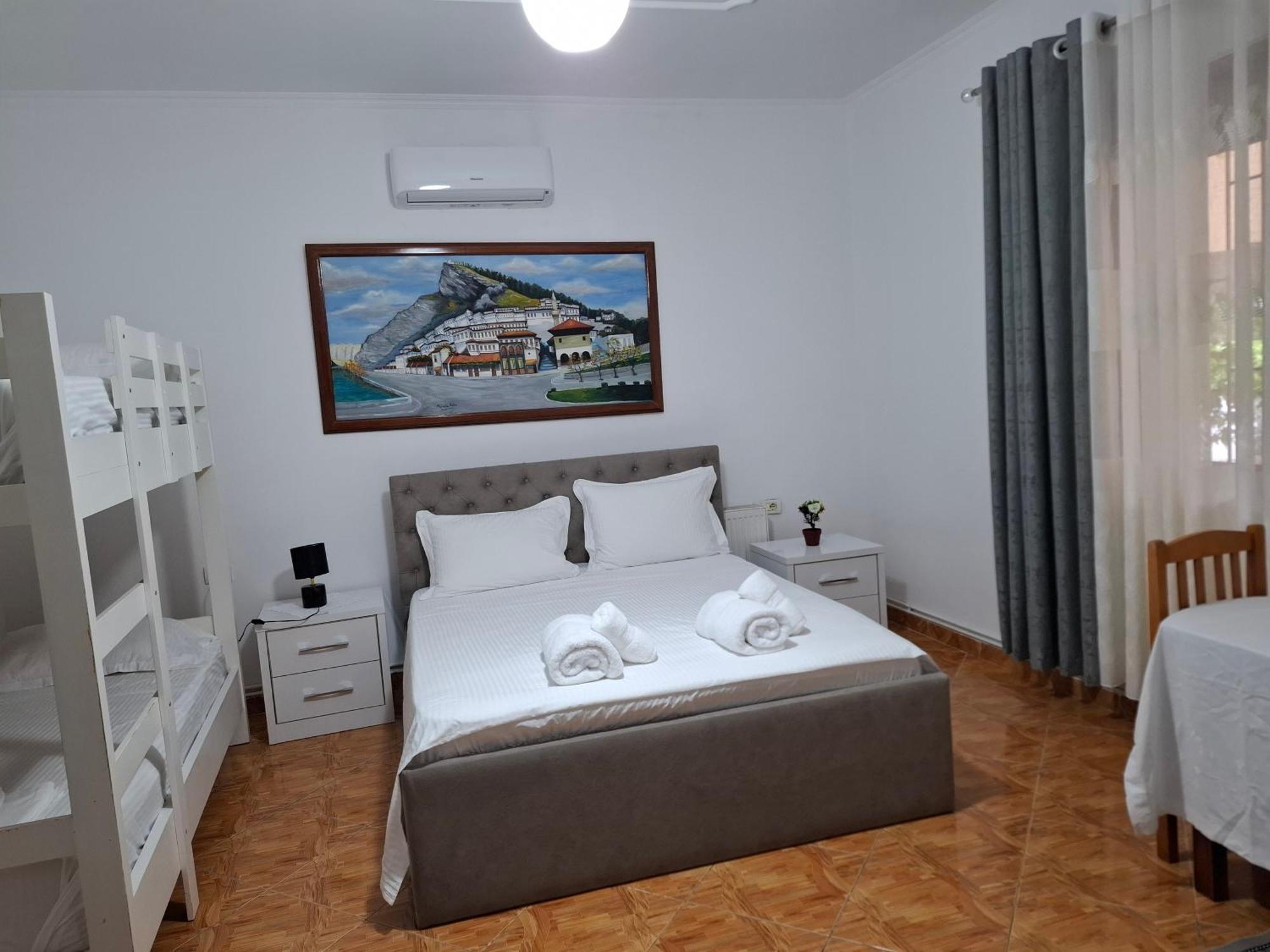 Apartment Xheison Berat Exterior foto
