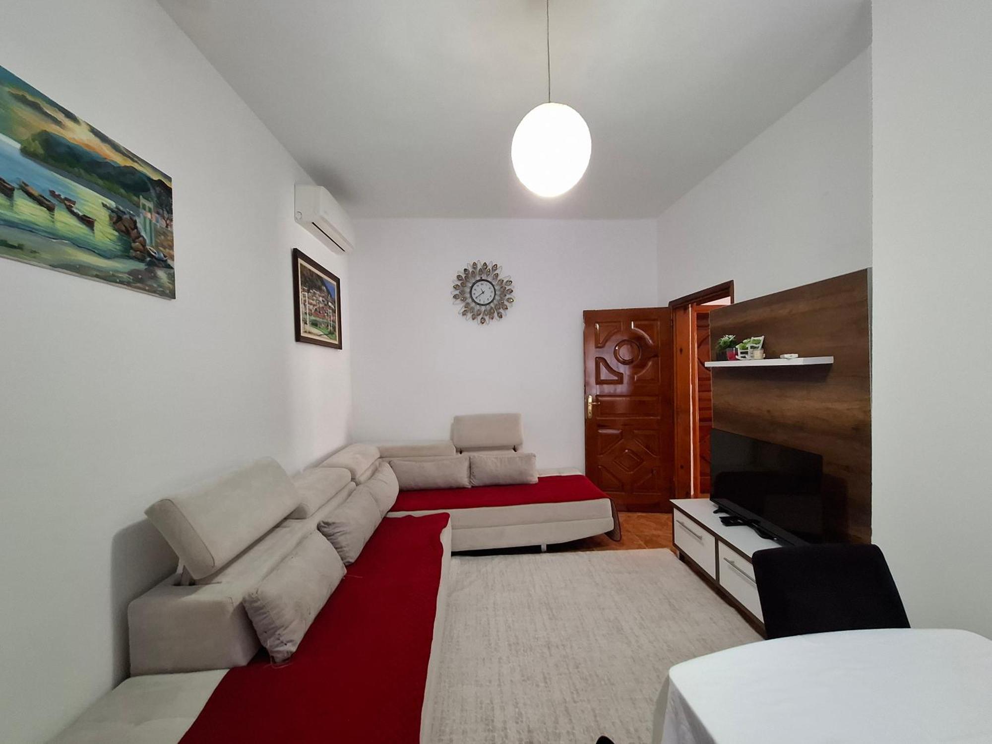 Apartment Xheison Berat Exterior foto