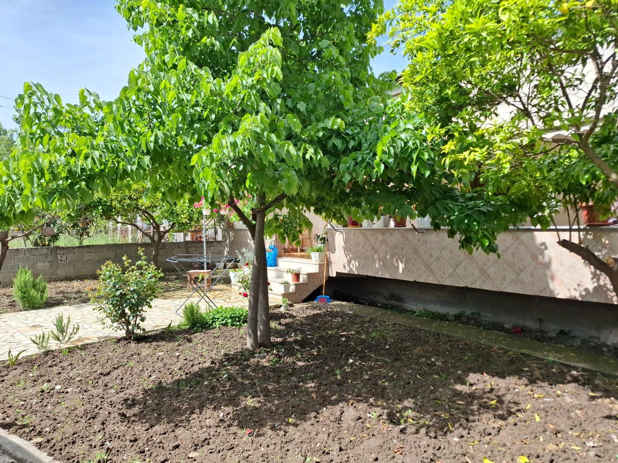 Apartment Xheison Berat Exterior foto